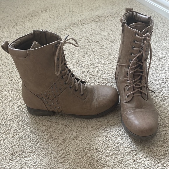 Brown Combat type Boot Size 6.5 - Picture 6 of 7
